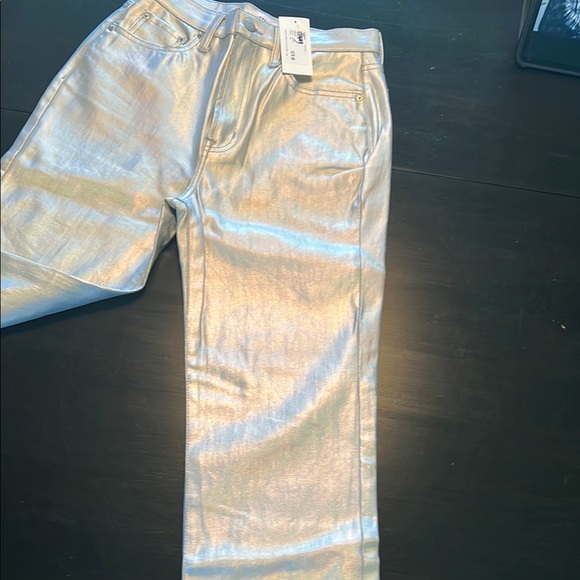*NWT* Pistola Cassie Silver Metallic Straight Leg Jeans - Picture 8 of 9